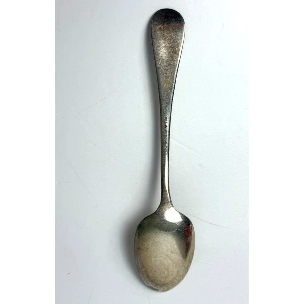 Rogers 1881 Serving Spoon Plain Fiddle Vintage Silverplate Traditional 30s - 50s